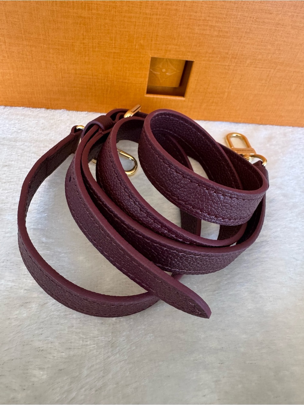 SOLD❌❌Louis Vuitton Pochette Metis Empreinte in Wine - Picture 15 of 16